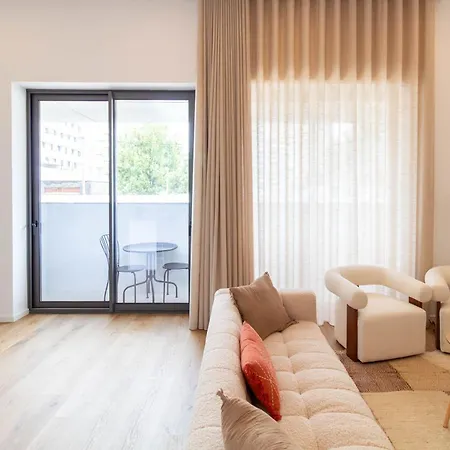 Apartment Astro Emanuelle E By Lovelystay Leça da Palmeira