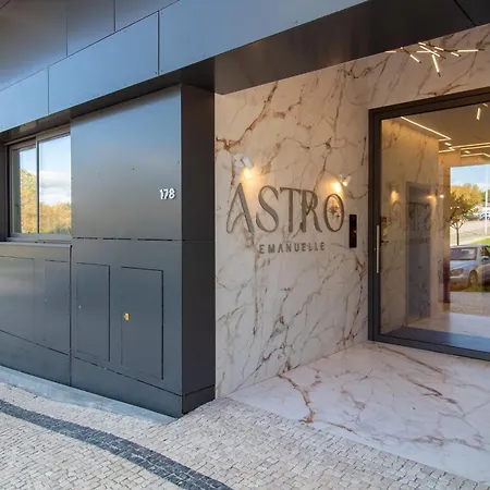 Astro Emanuelle E By Lovelystay Apartamento